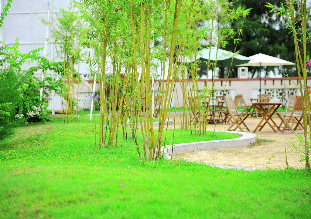 Long Beach Hotel Tuy Hoa Exterior foto